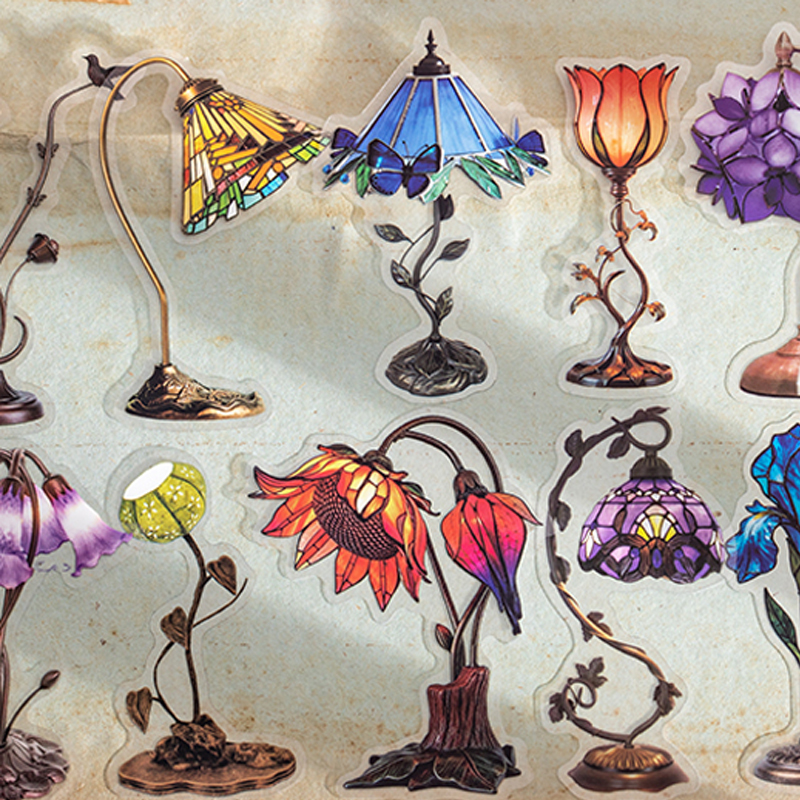 Mr. Paper 4-Pack Flower Lanter - Decor Lighting Pack のレビューと価格