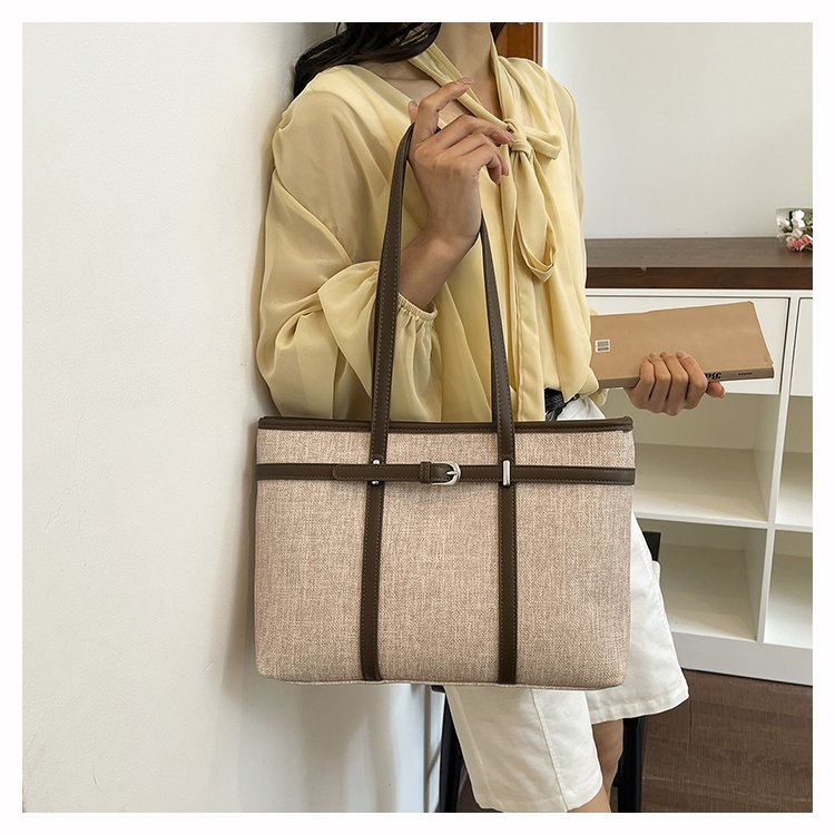 Luxury Designer Inspired Mini  - Elegant Decor & Lighting Llc のレビューと価格