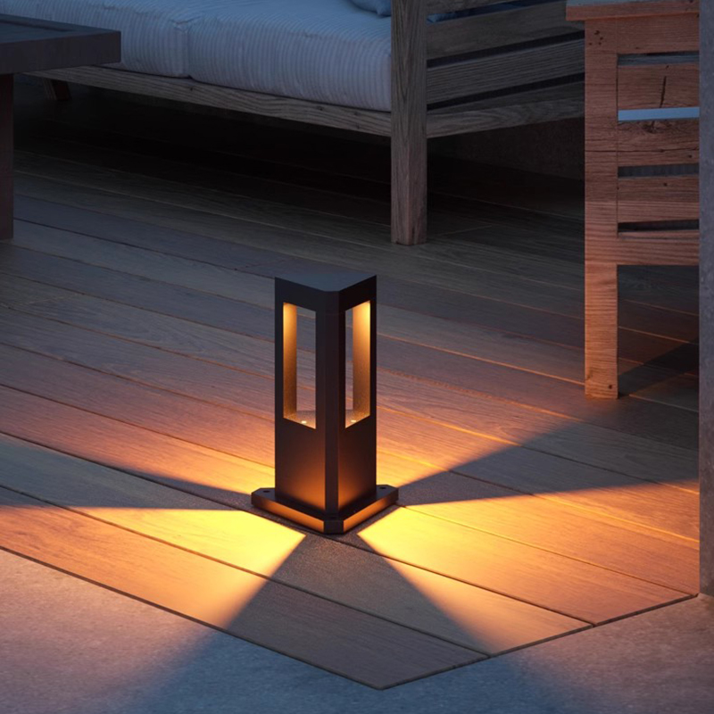 Outdoor Waterproof Lawn Lamp L - Decor Lighting Cy のレビューと価格